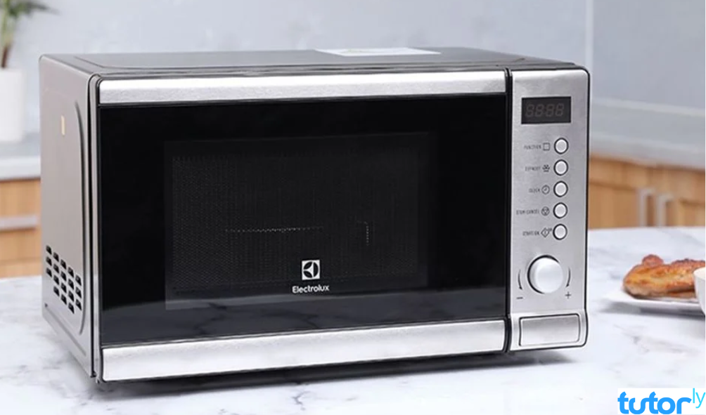 Microwave Low Watt 3