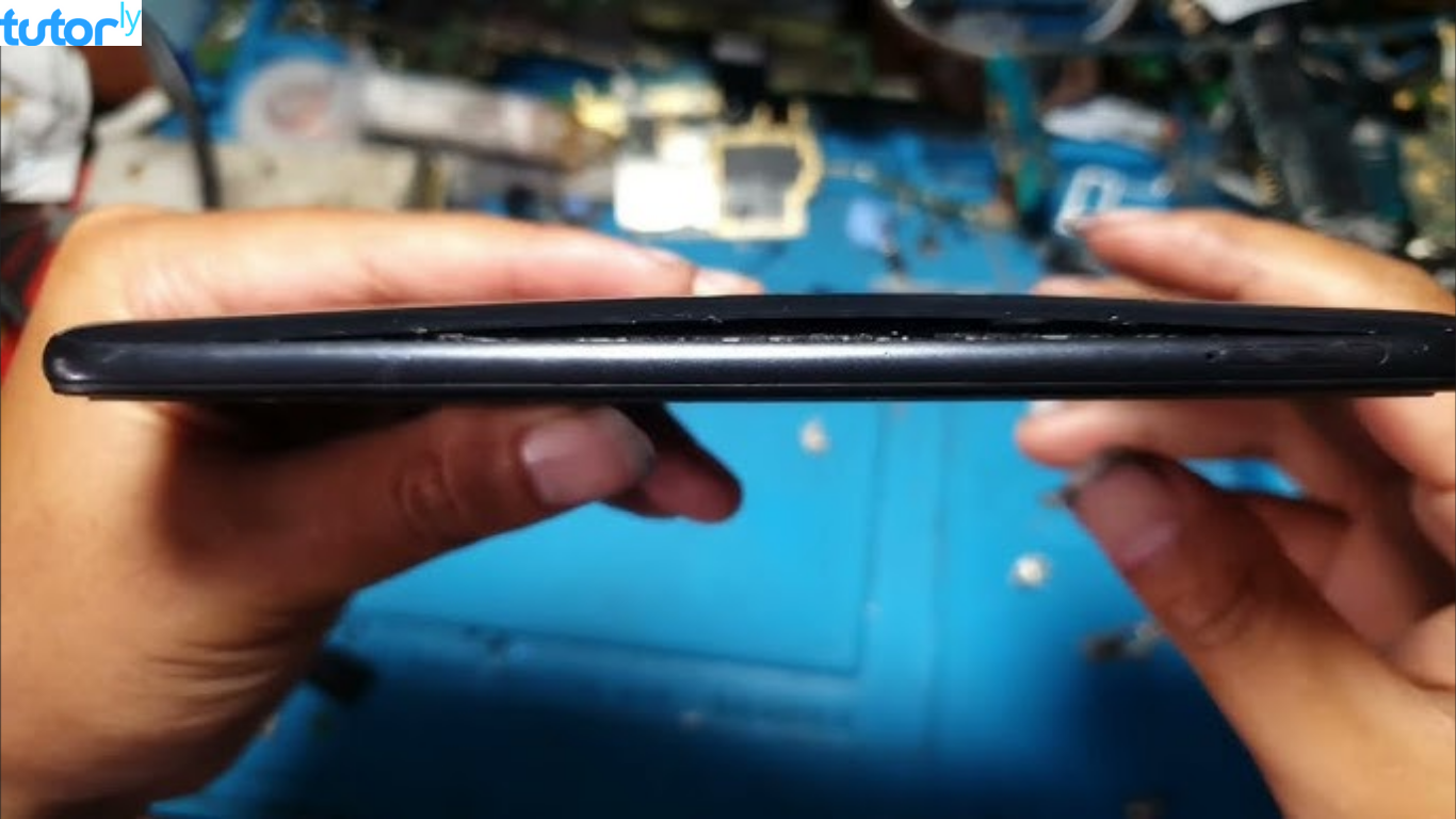 cara mengatasi baterai HP tanam kembung